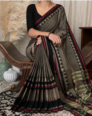 Shyamalisaree Printed Handloom Cotton Blend Saree(Brown)