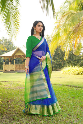 Aarunika fashion Solid/Plain Bollywood Organza Saree(Blue)