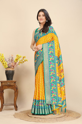 J6 Designers Self Design, Checkered, Printed Madhubani Cotton Silk Saree(Green)