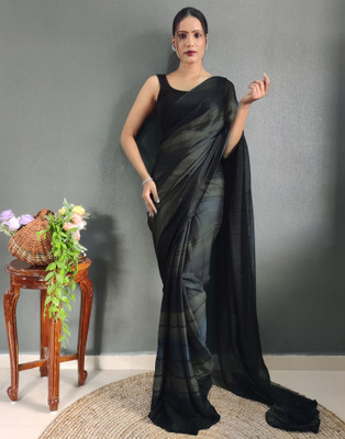 Divastri Geometric Print, Printed Bollywood Georgette Saree(Beige, Blue, Black)