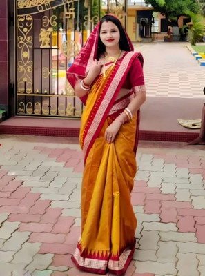 Saree Destination Temple Border, Solid/Plain Sambalpuri Pure Silk Saree(Mustard)