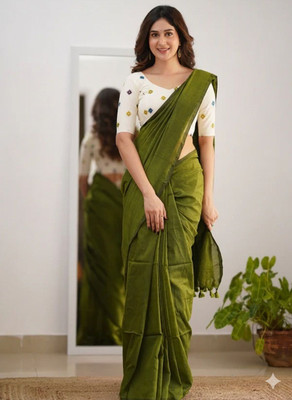 SRINJAN FASHION Solid/Plain Daily Wear Handloom Khadi Saree(Green)