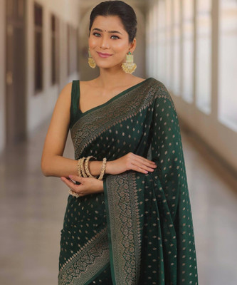 erika Woven Kanjivaram Silk Blend, Art Silk Saree(Green)