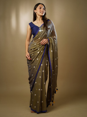 EthnicElement Embroidered Handloom Cotton Blend Saree(Green)