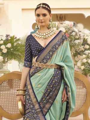 Sareemall Woven Patola Silk Blend Saree(Light Green)