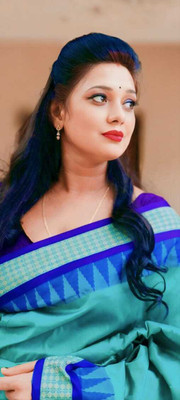 ajmera fashion Solid/Plain Sambalpuri Cotton Blend Saree(Light Blue)