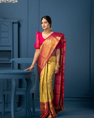 MM VENTURE Woven Chinnalapattu Jacquard Saree(Dark Green)