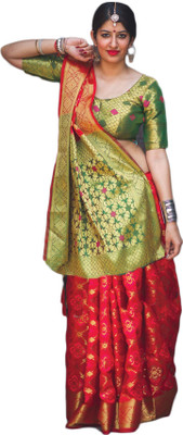 Manokamna Woven Patola Silk Blend Saree(Red, Green)