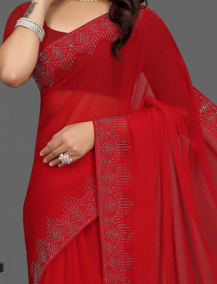 pari creation Solid/Plain, Self Design, Dyed, Embellished Bollywood Georgette Saree(Red)