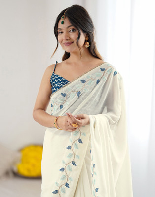 Satrani Embroidered, Embellished Bollywood Silk Blend Saree(White)