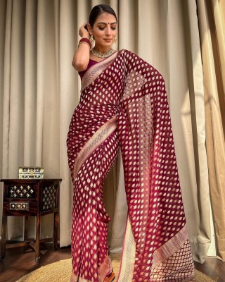 ZILVIRA Woven Kanjivaram Jacquard, Art Silk Saree(Maroon)