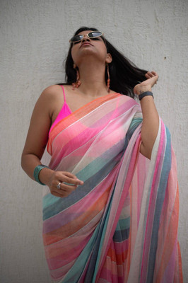 Lakshmi Boutique Striped, Printed Handloom Mulmul Saree(Pink)