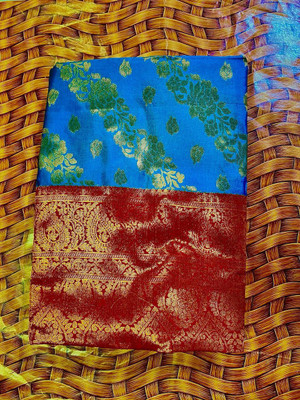 Aksh Fashion Self Design Banarasi Silk Blend Saree(Multicolor)
