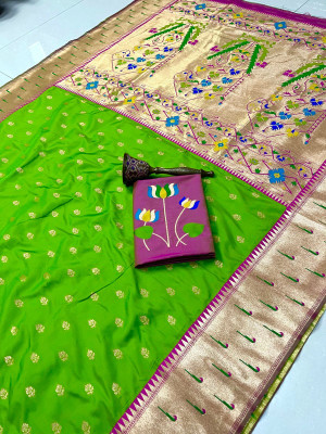 HouseOfCommon Woven Paithani Cotton Silk Saree(Green)