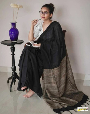 RIDDHIMAN FASHION Solid/Plain Handloom Cotton Silk Saree(Black)