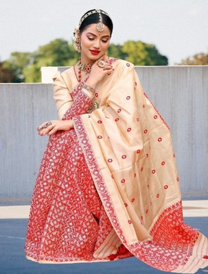 ROSEVILLA Applique Mekhela Chador Silk Blend Saree(Cream)