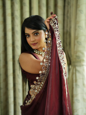 Divastri Embroidered Bollywood Jimmy choo Saree(Maroon)