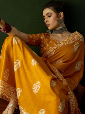 Divastri Printed Bollywood Cotton Blend Saree(Mustard)
