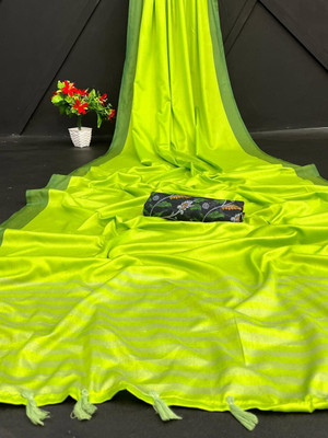 SSHAGUN LIFESTYLE Printed Hand Batik Cotton Silk Saree(Green, Light Green)