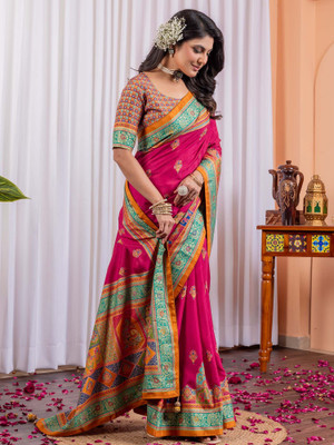 Divastri Printed Daily Wear Silk Blend Saree(Pink)