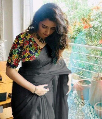 Arpita Fashion Solid/Plain Bollywood Silk Blend Saree(Black)