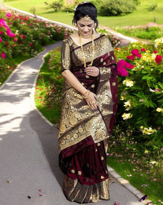 RUPSHIKA Woven Banarasi Jacquard Saree(Multicolor)