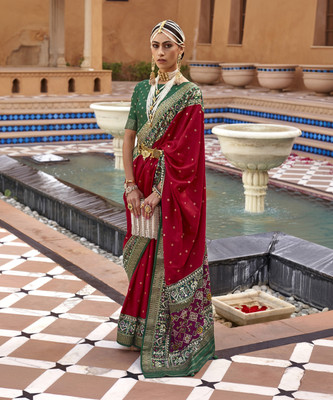 Sareemall Self Design Patola Silk Blend Saree(Red)