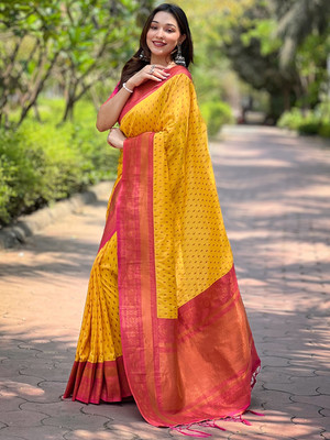 Nayanthara Trends Woven Paithani Silk Blend Saree(Yellow)