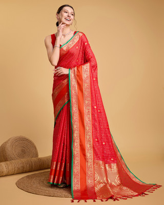 VM Selling Hub Woven, Checkered Banarasi Pure Silk Saree(Red)