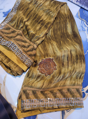 DHEERAJ SAREE CENTER Printed Bollywood Georgette Saree(Brown)