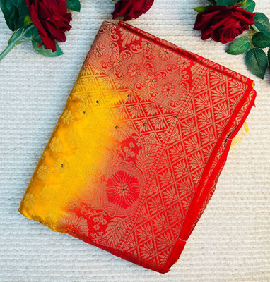 Pallu Patola Printed Banarasi Pure Silk Saree(Yellow)