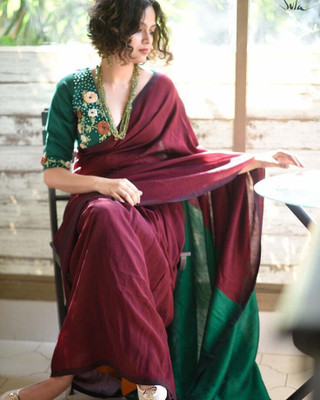Amita Collections Solid/Plain Handloom Pure Cotton Saree(Maroon)
