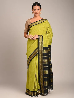 TriveniCreation Woven Banarasi Pure Silk Saree(Light Green)