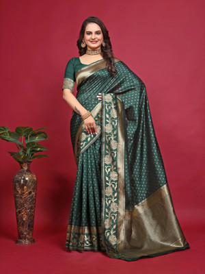 Omsaiarts Woven Kasavu Silk Blend Saree(Dark Green)