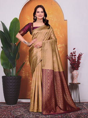 Kanooda Prints Embellished Banarasi Silk Blend Saree(Beige)