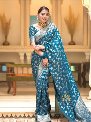 Kalista Woven Kanjivaram Silk Blend Saree(Light Blue)
