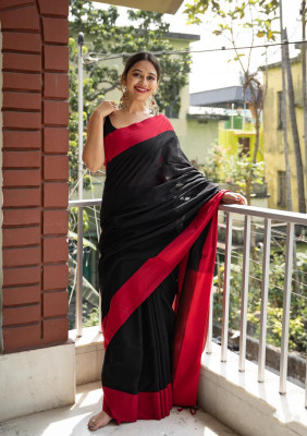 MISS WEARS Solid/Plain Bollywood Silk Blend Saree(Black, Red)
