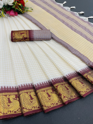 Aquiliq Self Design Kanjivaram Silk Blend Saree(Blue)