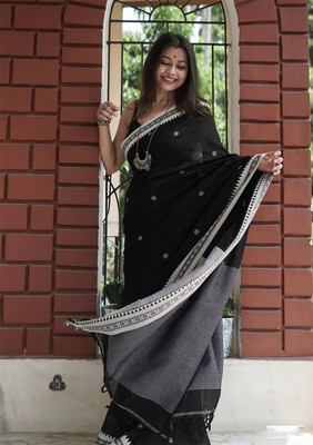 Rudr Venture Digital Print Banarasi Silk Blend Saree(Black)