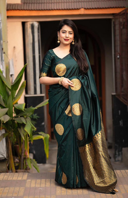 Bermondsey Woven Banarasi Silk Blend Saree(Green)