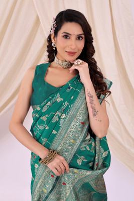 Suali Woven Kanjivaram Art Silk Saree(Light Blue)
