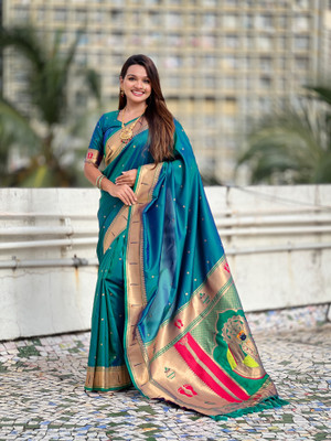 ROOP LAVANYA Woven Paithani Jacquard, Pure Silk Saree(Blue, Green)