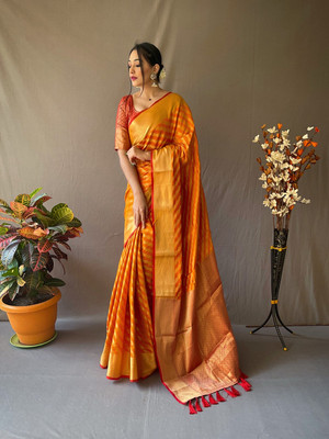 SGF11 Self Design Handloom Pure Silk Saree(Yellow)