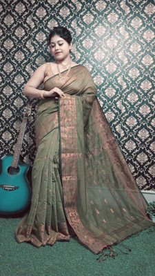 AMIT STORE Self Design Handloom Cotton Blend Saree(Green, Gold)