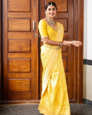 Aika Self Design Banarasi Pure Silk Saree(Yellow)