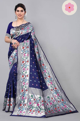 nosequeen Woven, Striped, Floral Print Paithani Art Silk, Silk Blend Saree(Green)