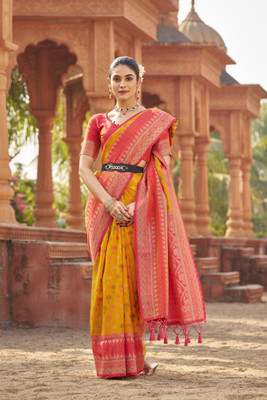 Tasrika Solid/Plain Bollywood Silk Blend Saree(Yellow)
