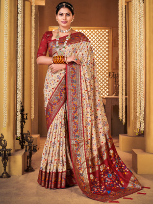 Ratnavati Self Design Patola Silk Blend Saree(Multicolor)