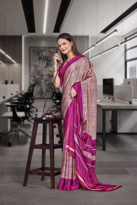 Feminista Printed, Solid/Plain Daily Wear Crepe Saree(Purple)
