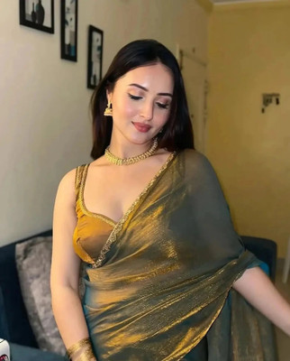 QVIDYA Self Design, Embellished Bollywood Tussar Silk Saree(Gold)